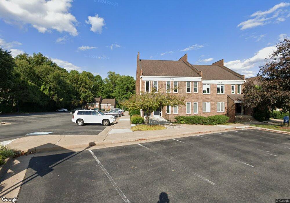 9514 Lee Hwy, Fairfax, VA 22031 - photo 1