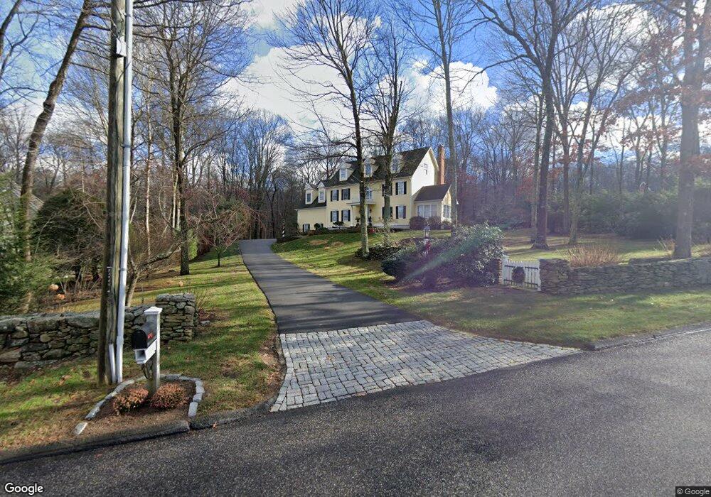 560 Thompson St, Glastonbury, CT 06033 - photo 1