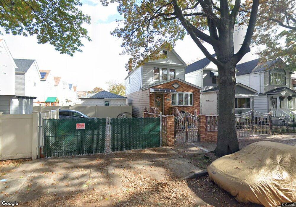 11611 170th St, Jamaica, NY 11434 - photo 1