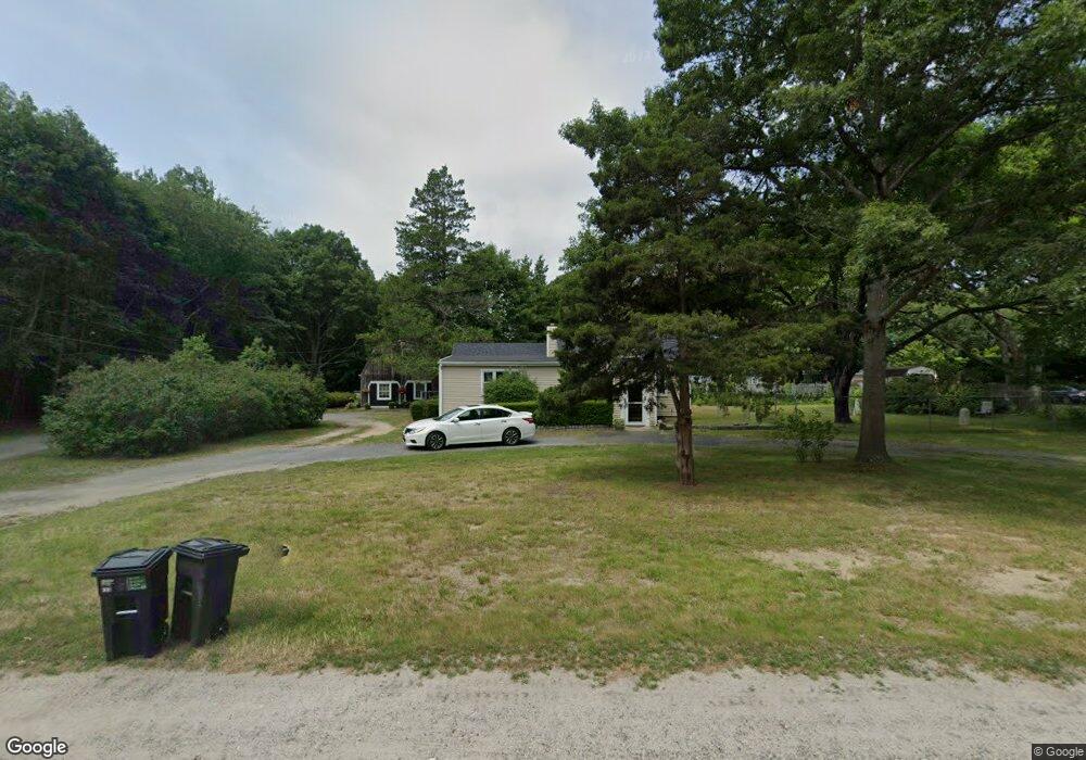 860 Waverly Ave, Holtsville, NY 11742 - photo 1