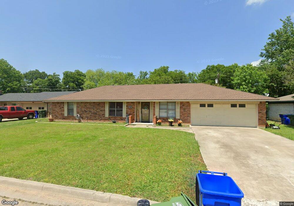 312 Red River Dr, Whitesboro, TX 76273 - photo 1