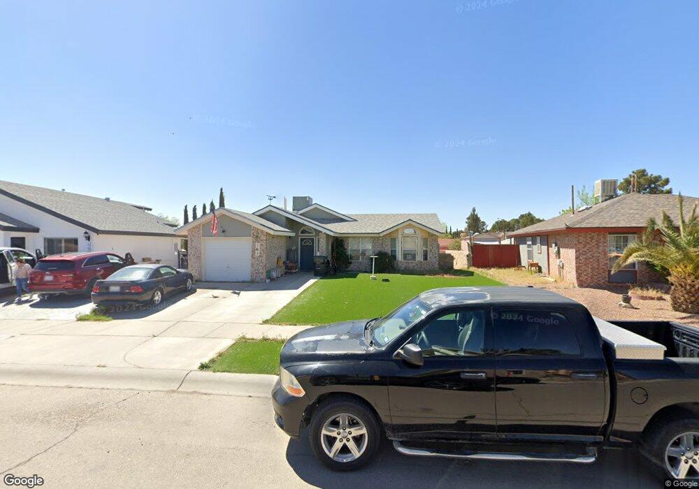 161 Barrel Cactus Dr, Horizon City, TX 79928 - photo 1