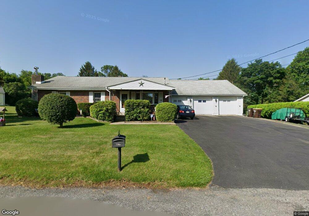 7266 Overlook Dr, Coopersburg, PA 18036 - photo 1