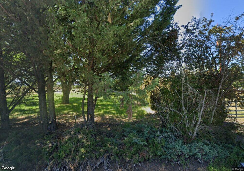 5621 Mcloughlin Dr, Central Point, OR 97502 - photo 1