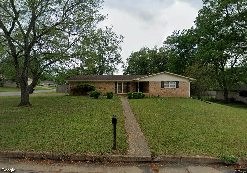 625 Pam Dr, Tyler, TX 75703 - photo 1
