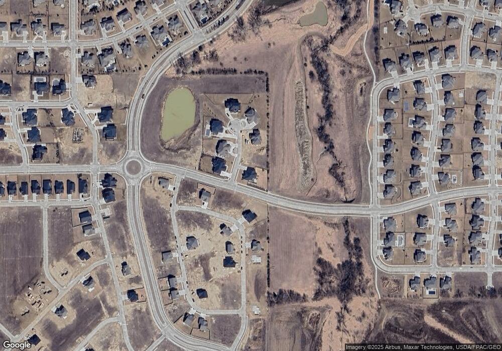 11563 S 119th Cir, Papillion, NE 68046 - photo 1