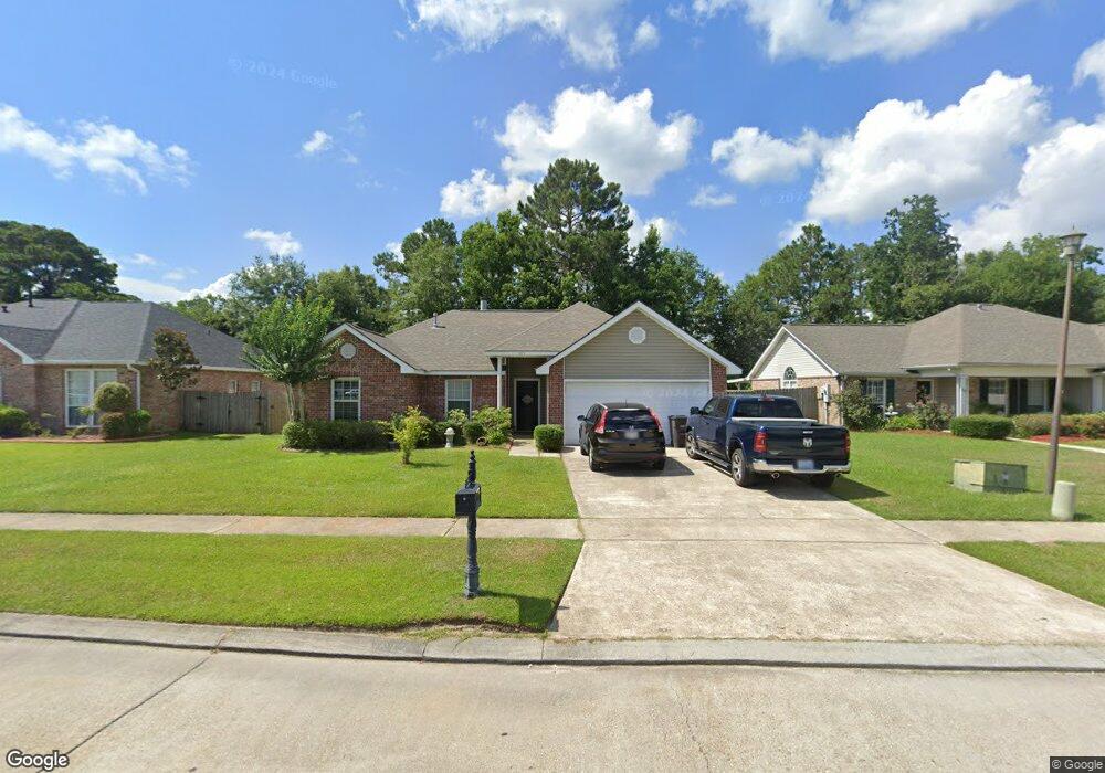 1015 Orchard Hill Dr, Slidell, LA 70461 - photo 1