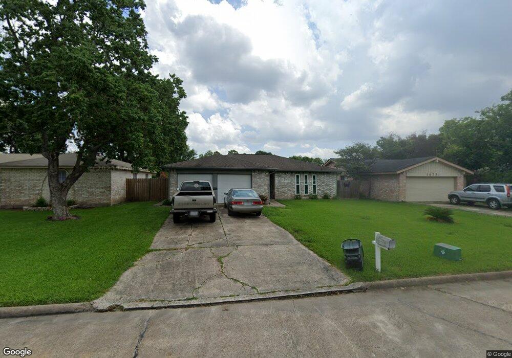 16727 Barcelona Dr, Friendswood, TX 77546 - photo 1