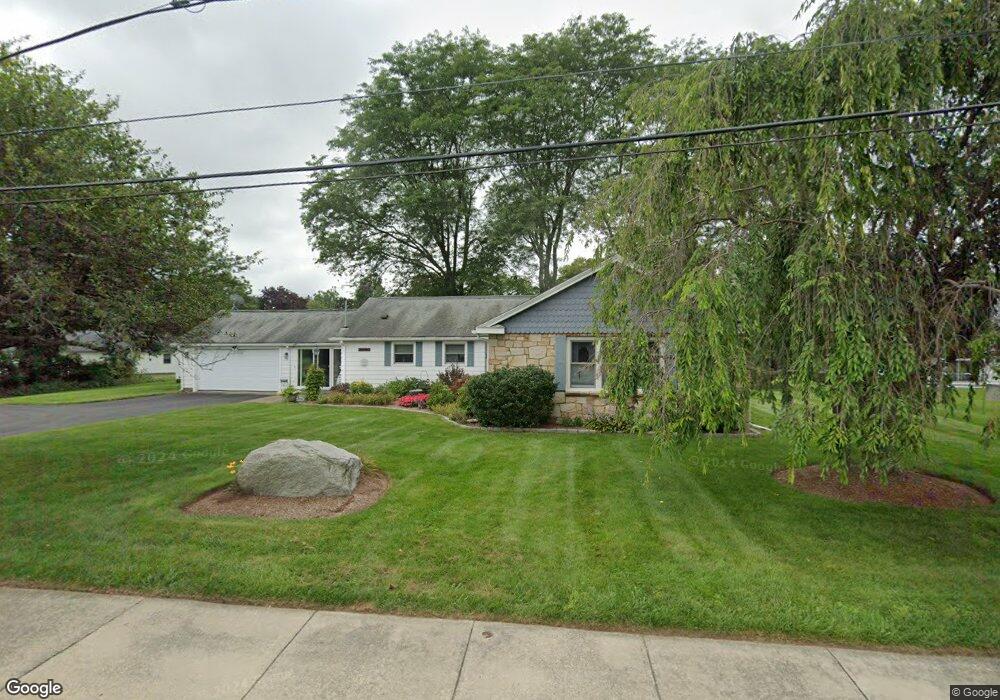 122 Rivulet St, Uxbridge, MA 01569 - photo 1
