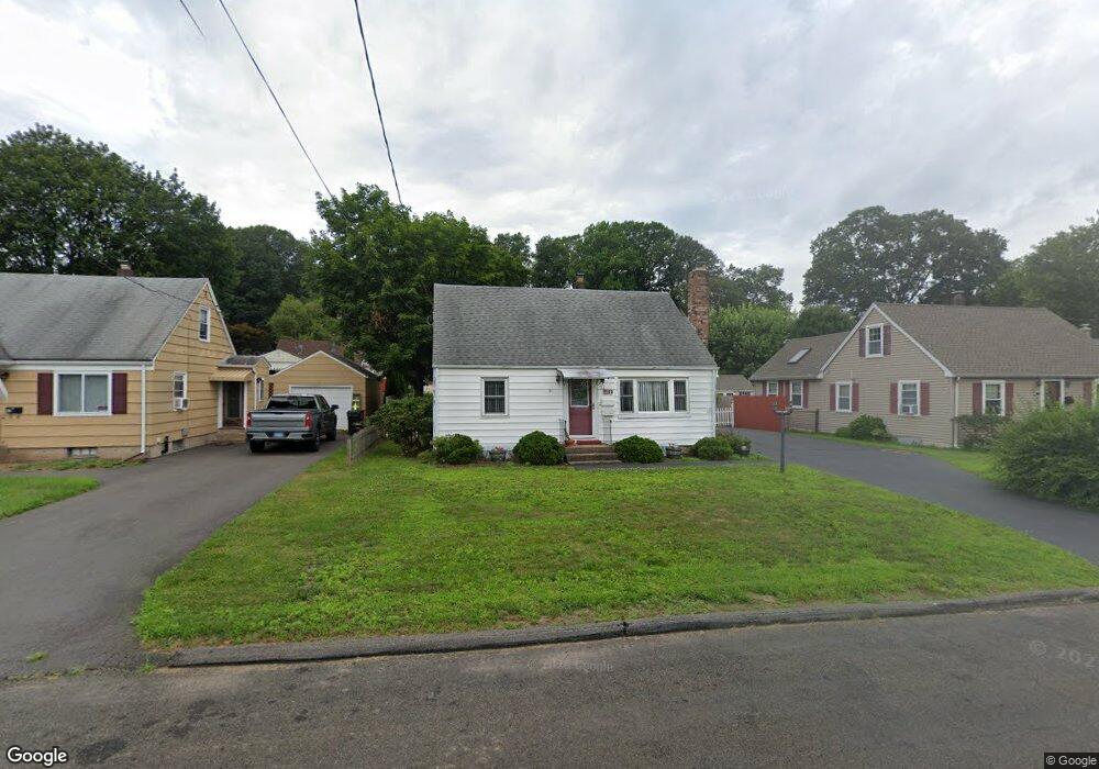 32 Sorries Ct, Meriden, CT 06451 - photo 1