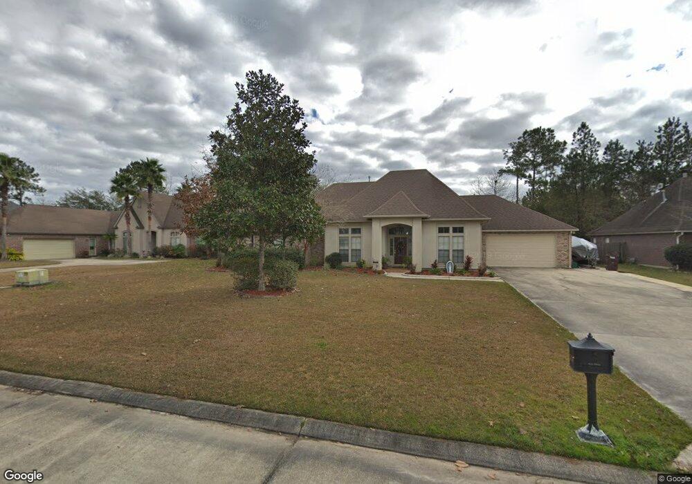 534 Winbourne Dr, Slidell, LA 70461 - photo 1