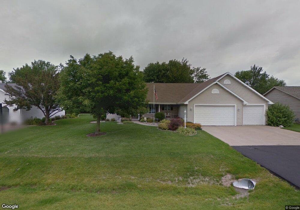 W3086 Springfield Dr, Appleton, WI 54915 - photo 1