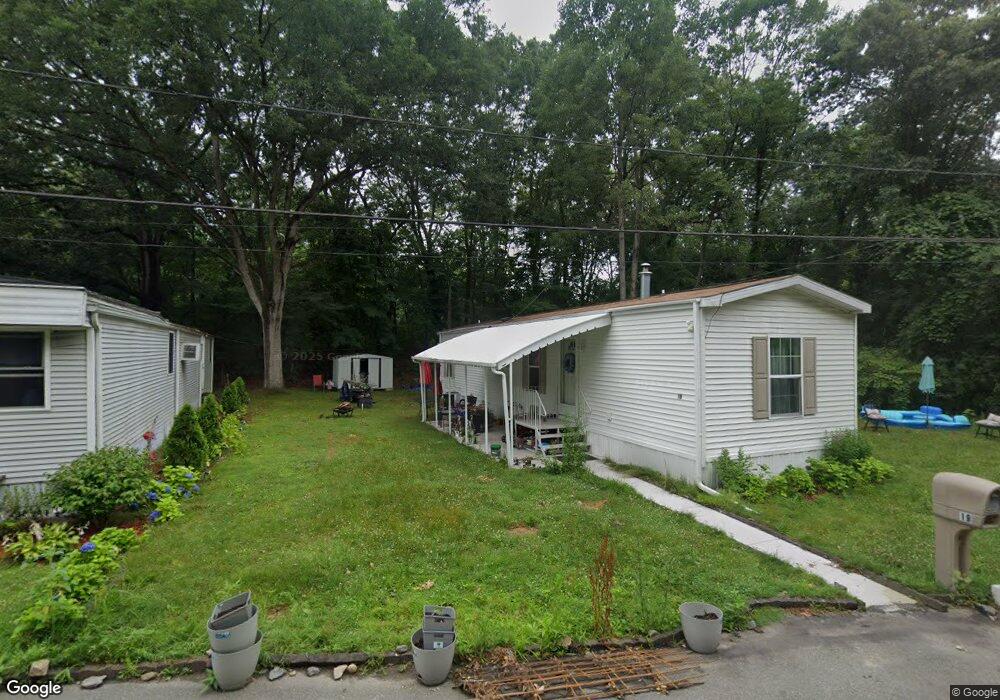 979 Toll Gate Rd, Warwick, RI 02886 - photo 1