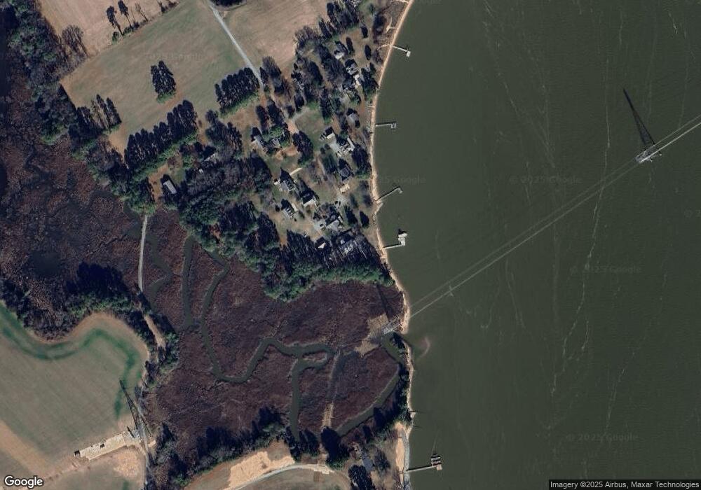 266 Lower Field Rd, Dunnsville, VA 22454 - photo 1