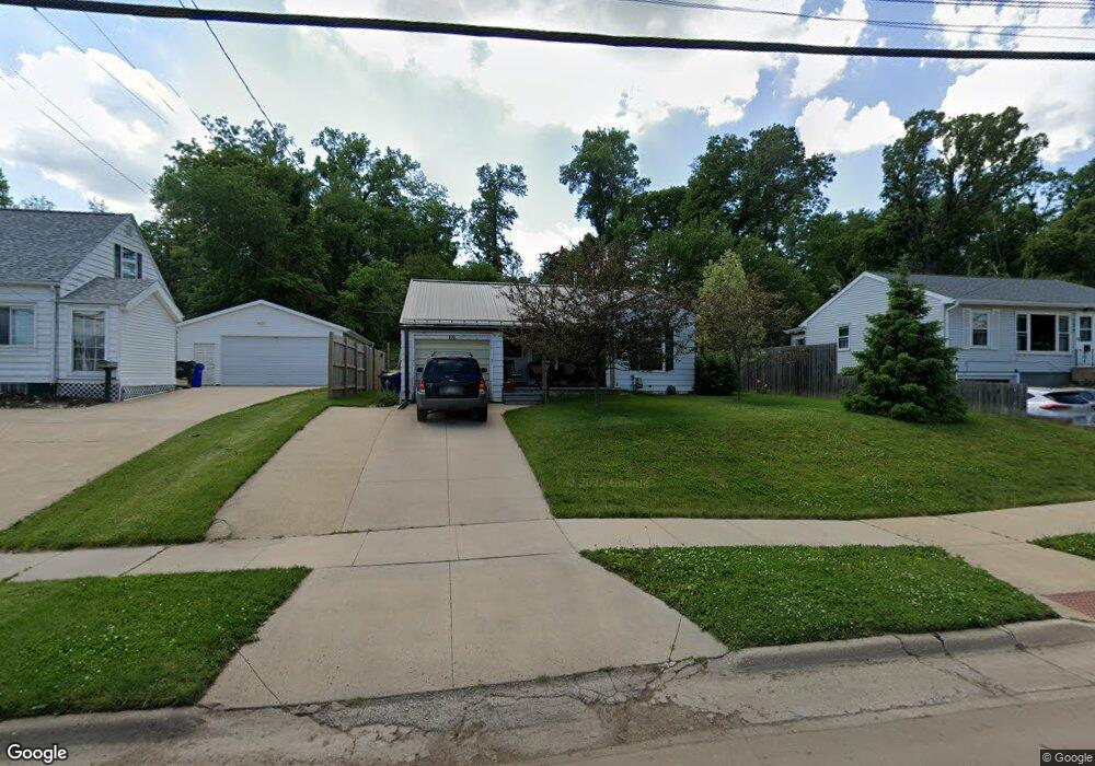 800 13th St NW, Cedar Rapids, IA 52405 - photo 1