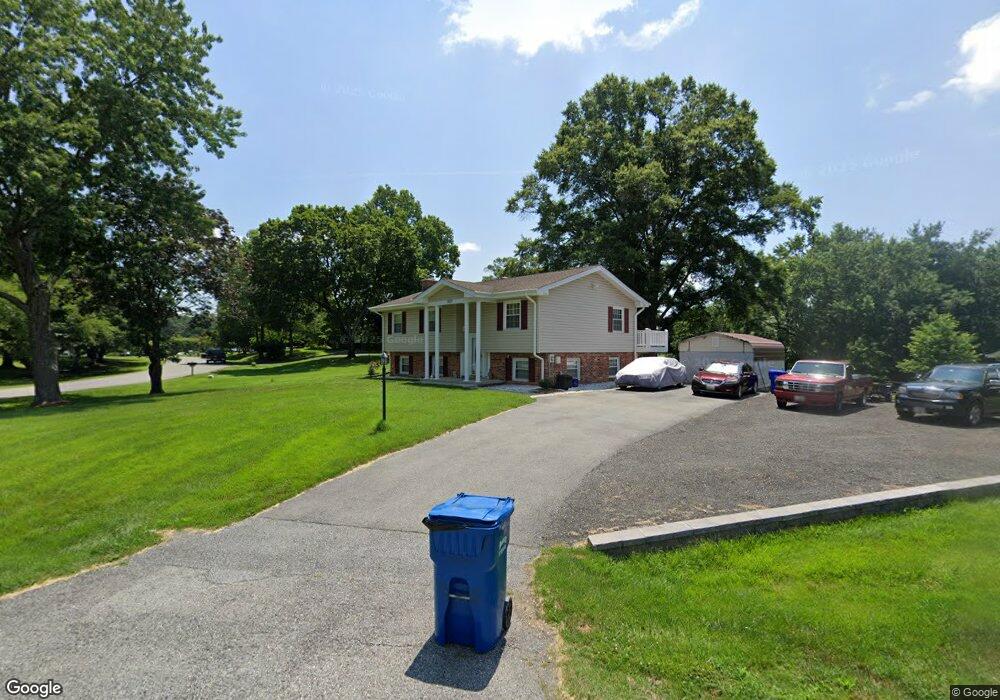 9271 Windsor Dr, La Plata, MD 20646 - photo 1