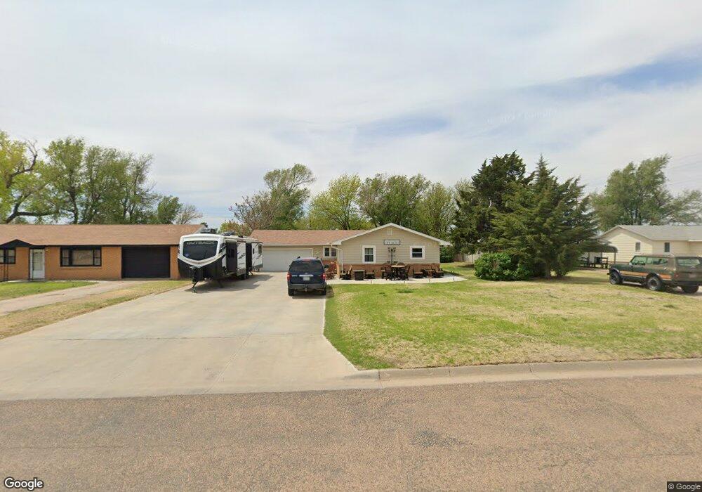 109 S Adams St, Hugoton, KS 67951 - photo 1