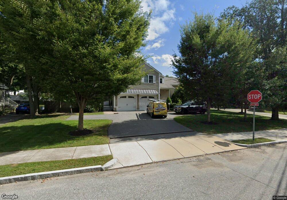 30 Elliott St unit 2, Reading, MA 01867 - photo 1