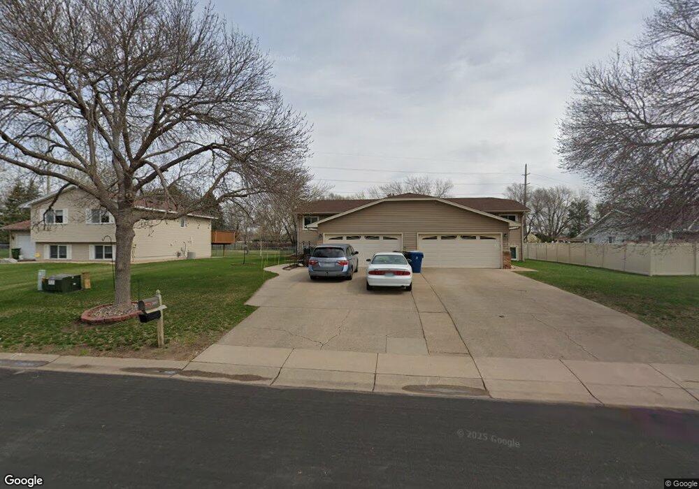 2047 110th Ln NW, Coon Rapids, MN 55433 - photo 1