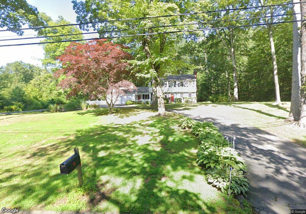 380 County Rd, Guilford, CT 06437 - photo 1