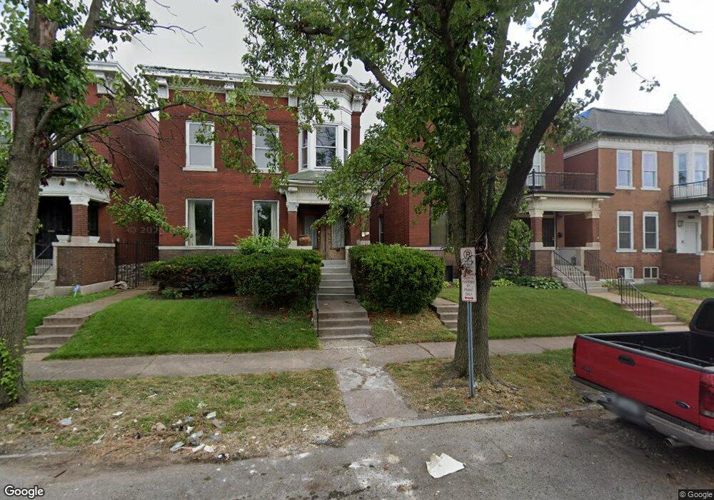 4520 Athlone Ave, Saint Louis, MO 63115 - photo 1