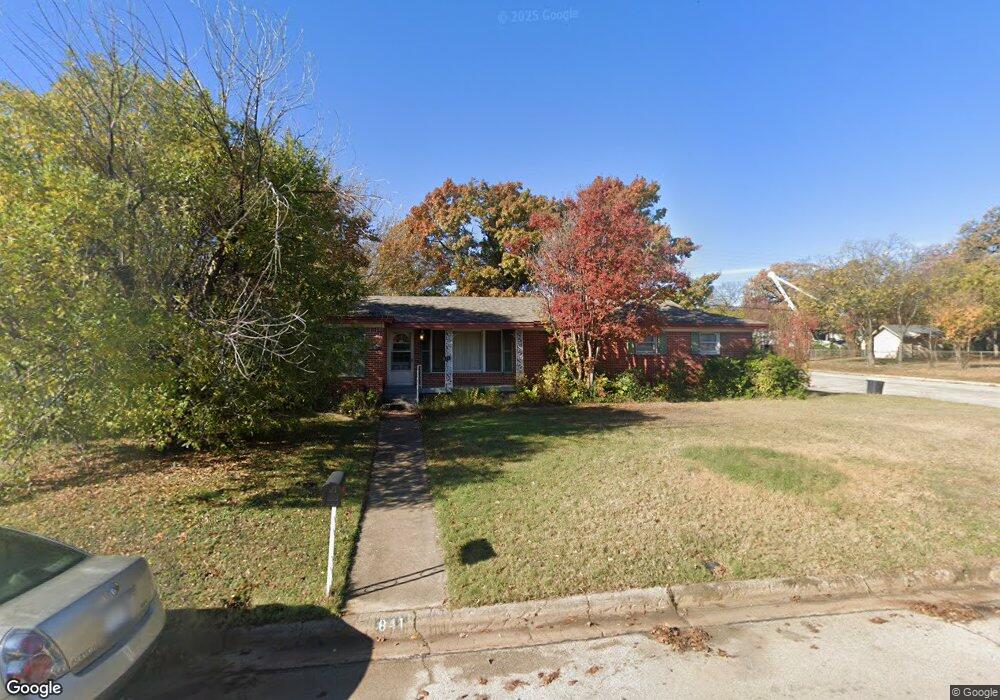 841 Glenda Dr, Bedford, TX 76022 - photo 1