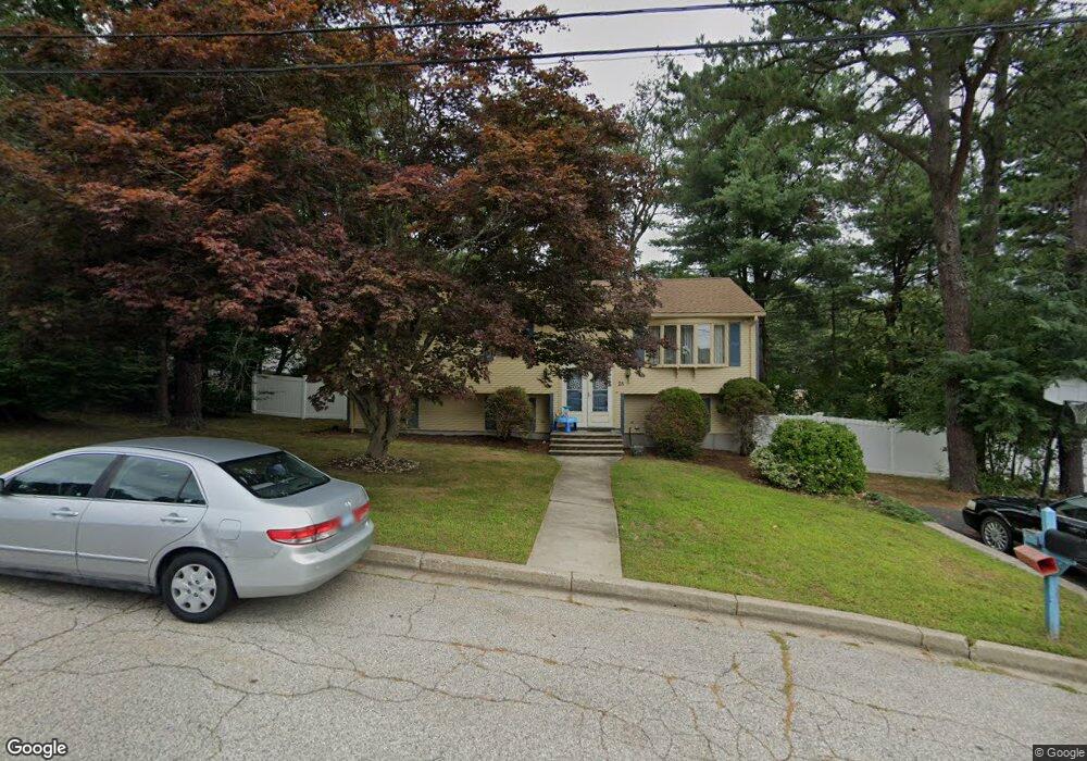 25 Silverwood Ln, West Warwick, RI 02893 - photo 1