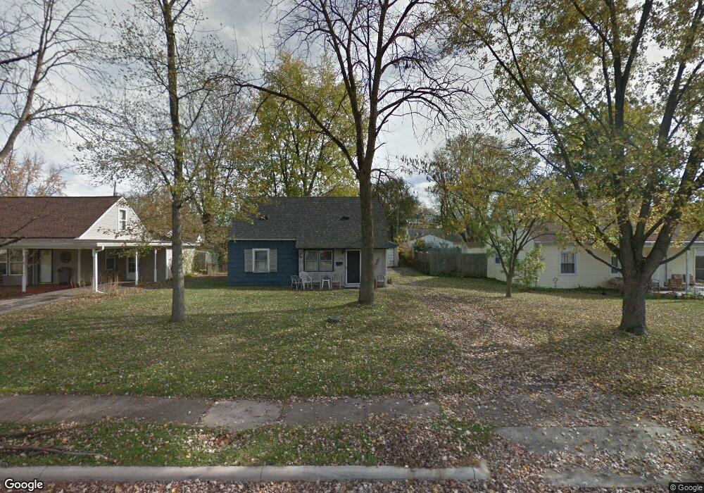 898 Exeter Rd, Columbus, OH 43213 - photo 1