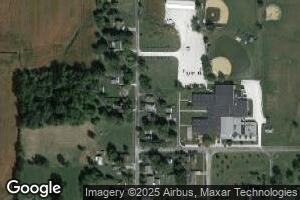 422 N Pine St, Williamsfield, IL 61489