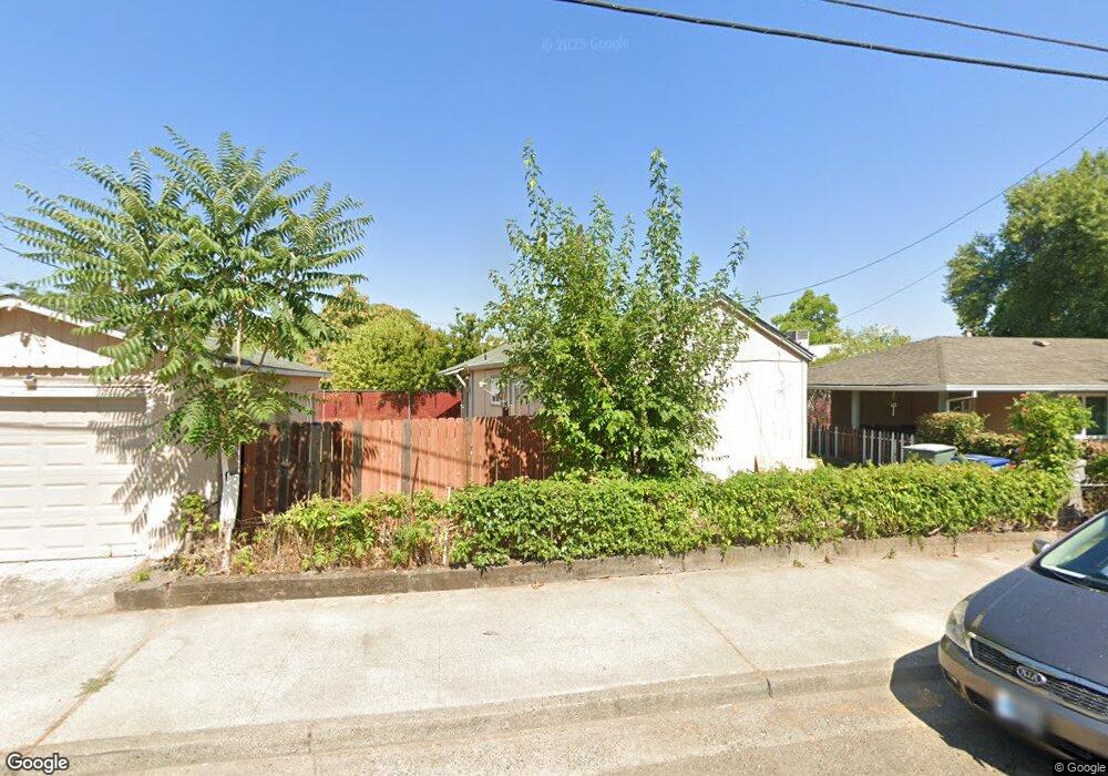 2620 Lanning Ave, Redding, CA 96001 - photo 1