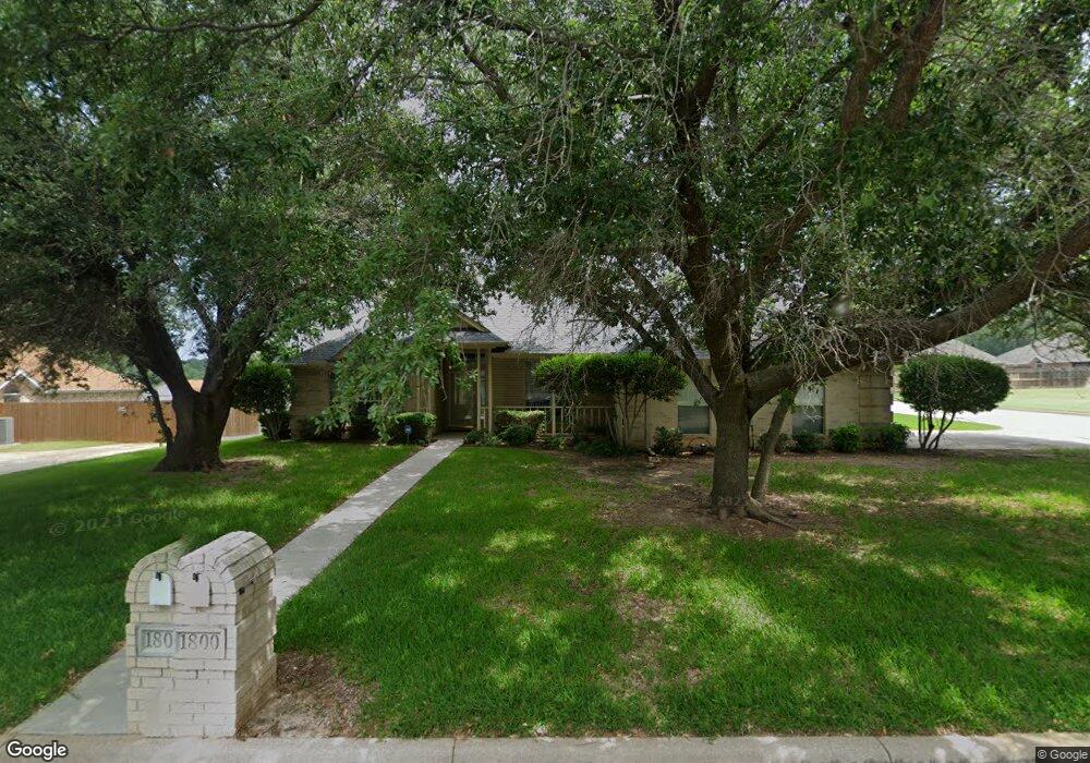 1800 Oakmeadow Dr, Decatur, TX 76234 - photo 1