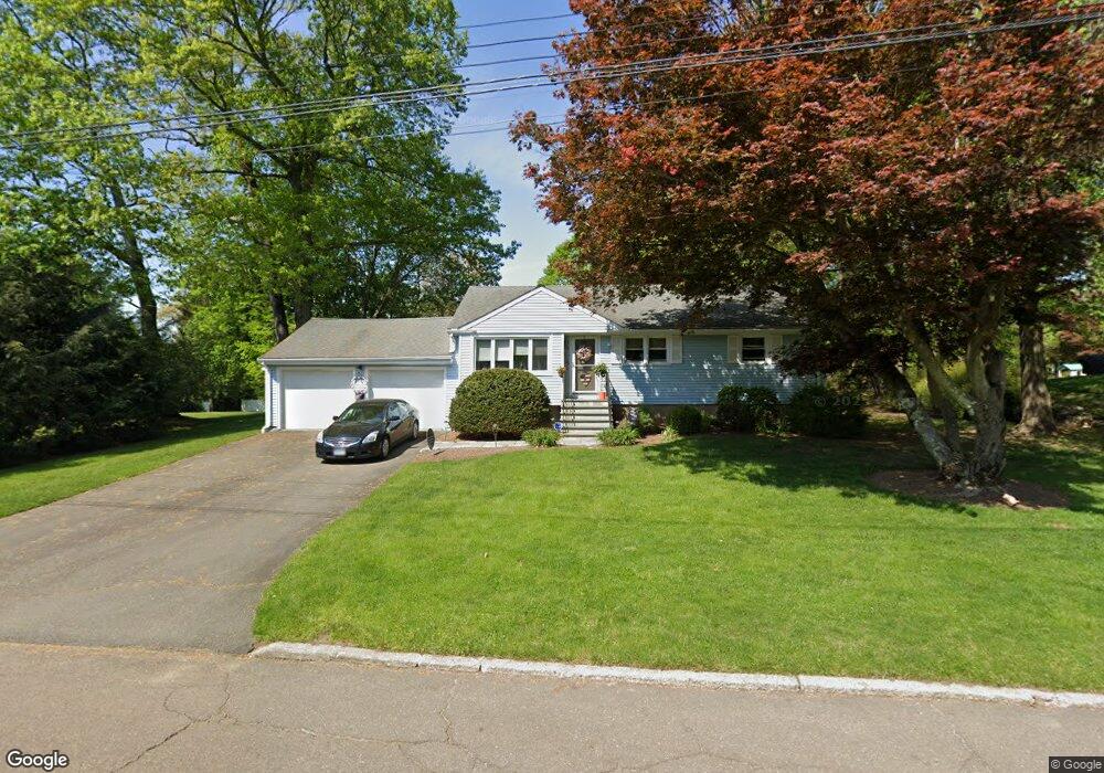 16 Sharon Rd, Trumbull, CT 06611 - photo 1