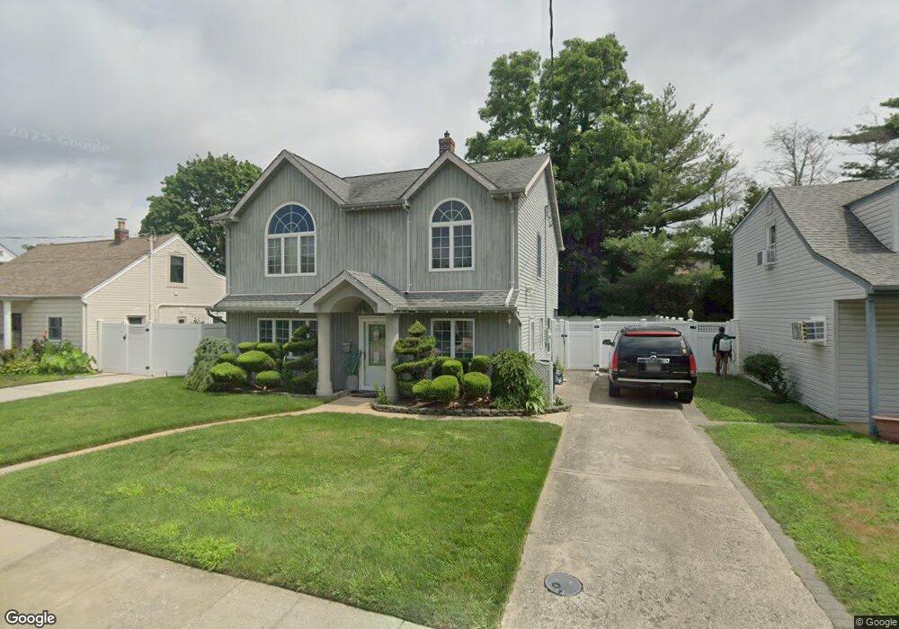 5 Tulip Place, Merrick, NY 11566 - photo 1