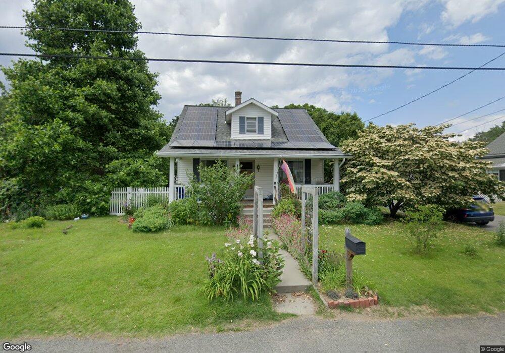 17 Mayher St, Easthampton, MA 01027 - photo 1