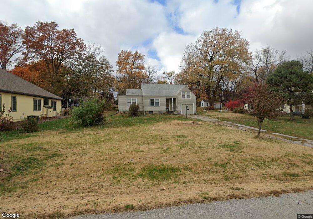 5014 Flint St, Shawnee, KS 66203 - photo 1