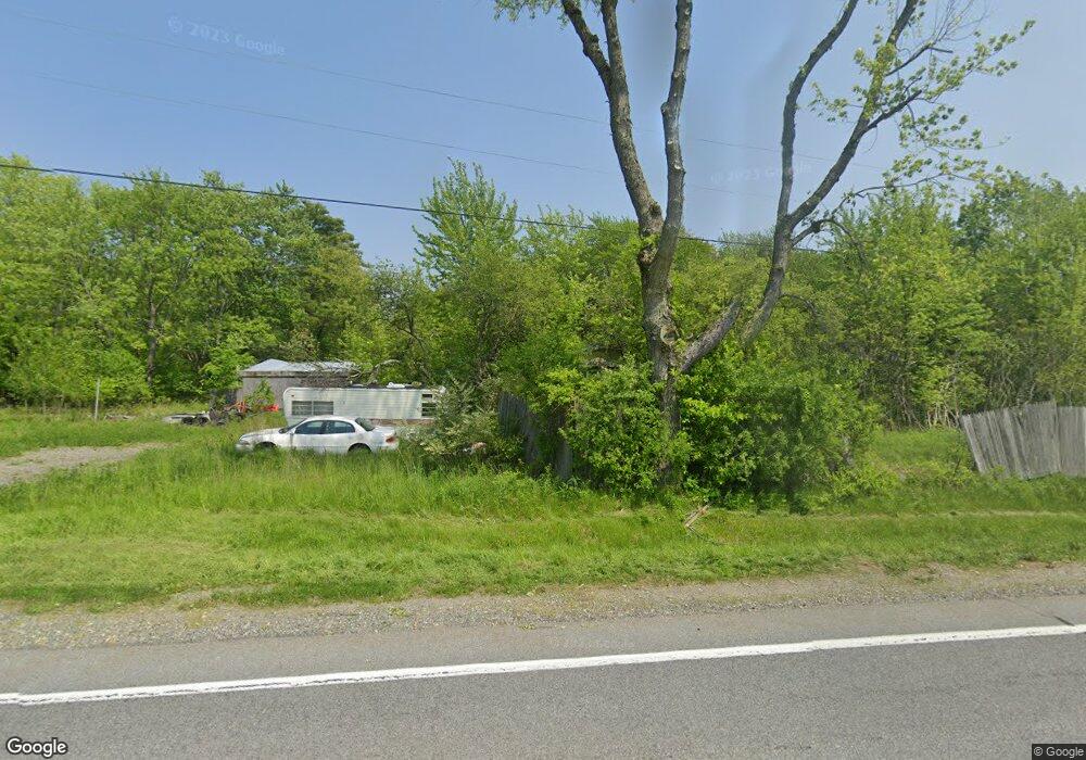 678 Goode St, Ballston Spa, NY 12020 - photo 1