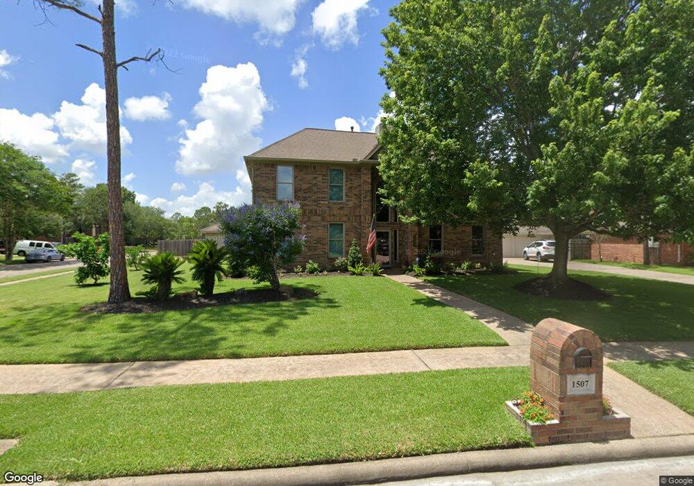 1507 Frontier Ln, Friendswood, TX 77546 - photo 1