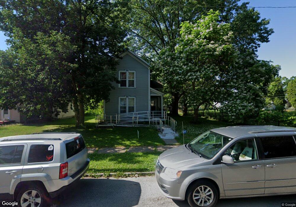 713 E 13th St, Davenport, IA 52803 - photo 1