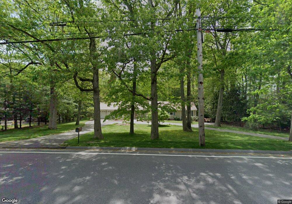 88 Strobel Rd, Trumbull, CT 06611 - photo 1