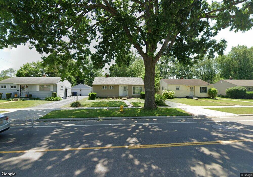 302 E Atherton Rd, Flint, MI 48507 - photo 1