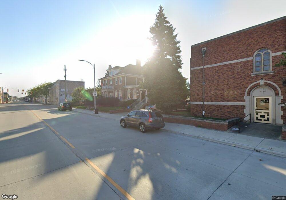 2750 Caniff St, HamtraMcK, MI 48212 - photo 1