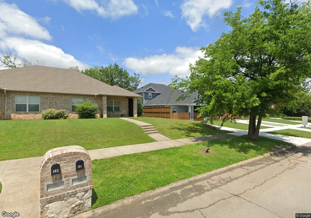 715 W Woodard St, Denison, TX 75020 - photo 1