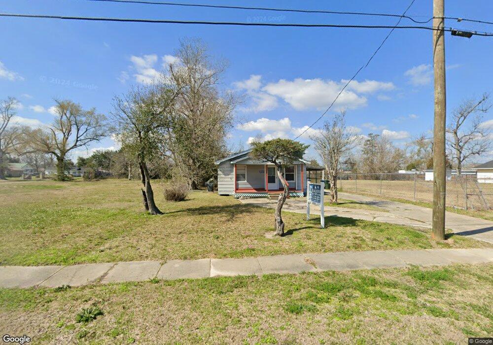 1105 N Goos Blvd, Lake Charles, LA 70601 - photo 1