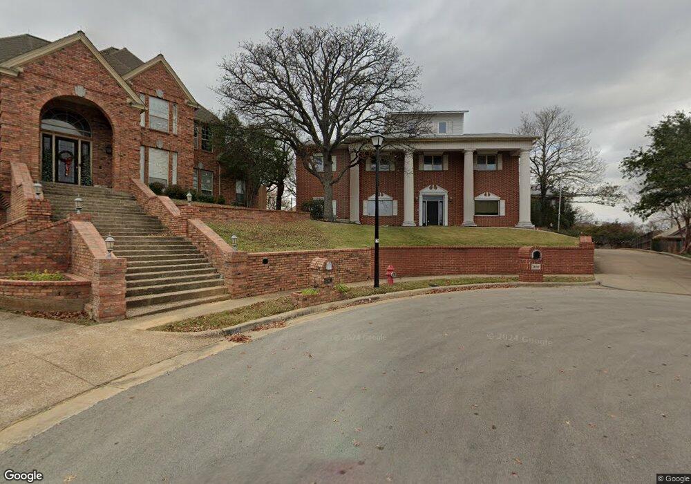 800 Mayfair Hill Ct, Bedford, TX 76021 - photo 1