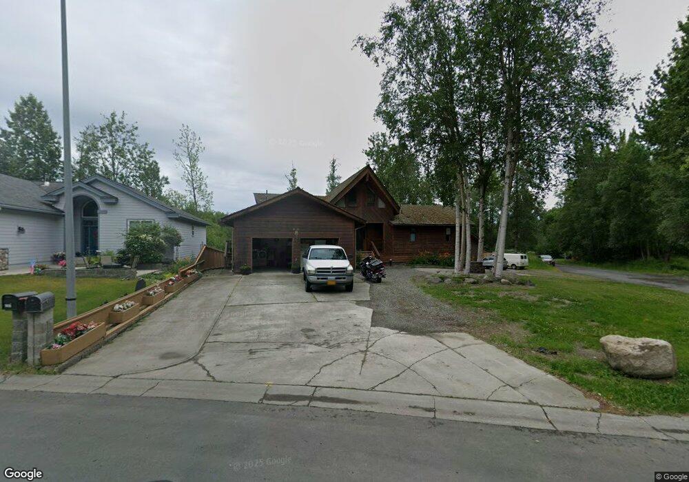 8391 Summerset Dr, Anchorage, AK 99518 - photo 1