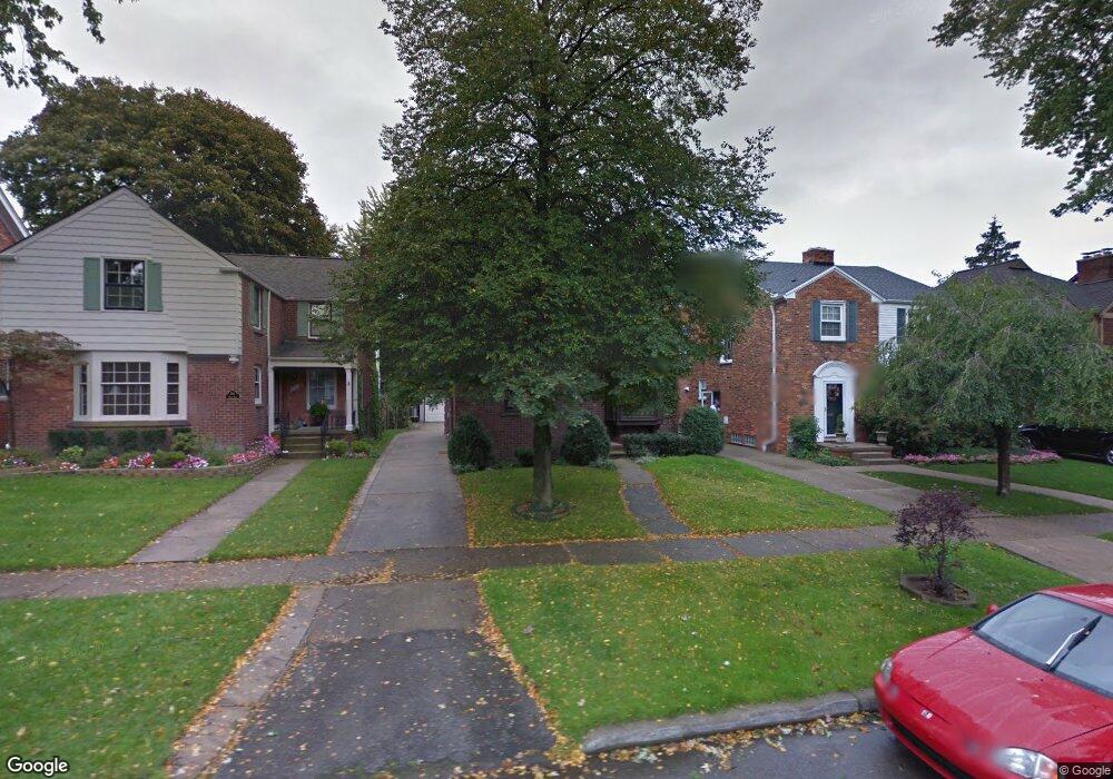 263 Moran Rd, Grosse Pointe Farms, MI 48236 - photo 1