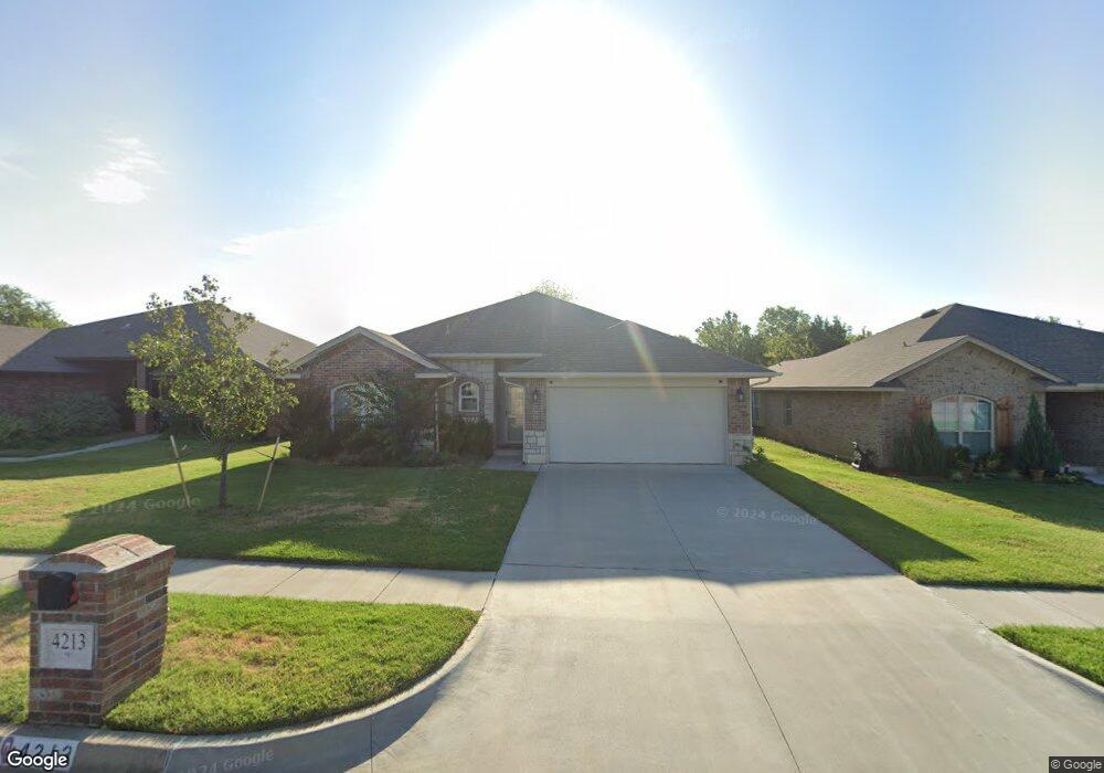4213 Eagle Cliff Dr, Norman, OK 73072 - photo 1