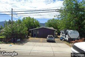 211 E Humbolt St, Bingen, WA 98605