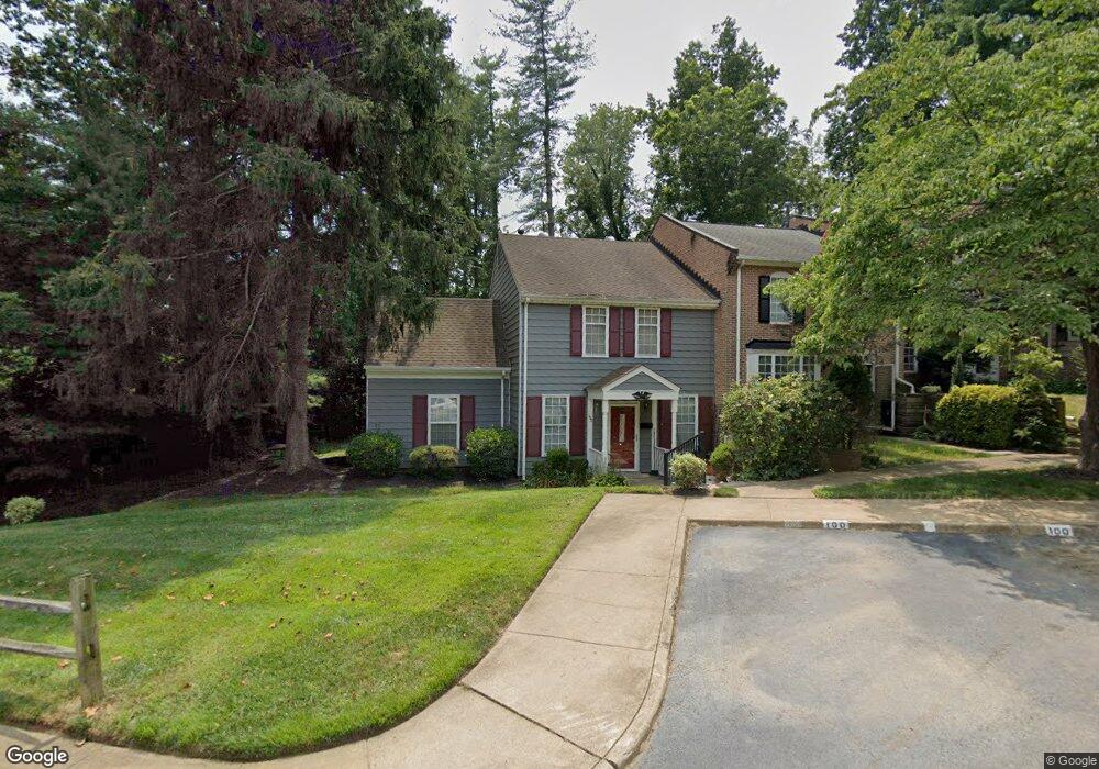 100 Scarborough Place, Charlottesville, VA 22903 - photo 1