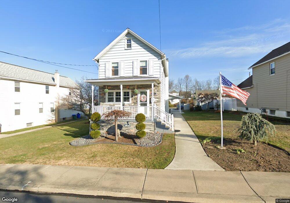 211 Elm St, Dupont, PA 18641 - photo 1